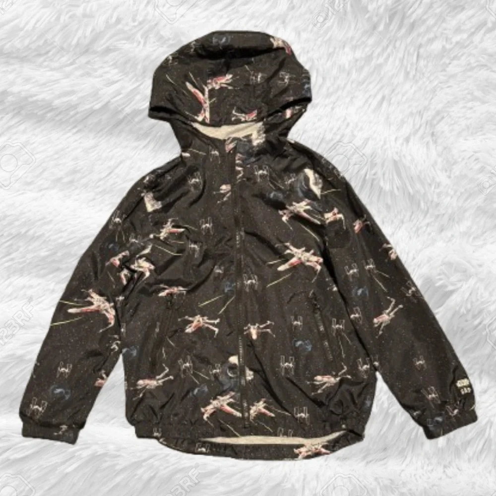 GAP Kids Star Wars Windbreaker, size small, black